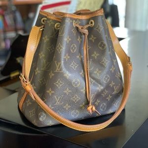 💕Louis Vuitton Petit Noe
